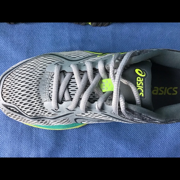 ASICS size 6.5 - Picture 5 of 8